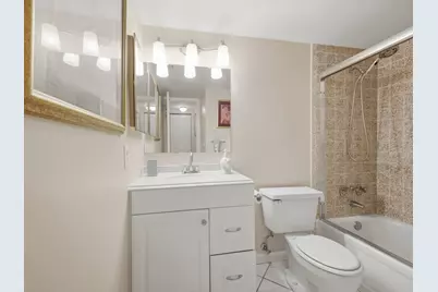 407 Pine Glen Lane #B-1, Greenacres, FL 33463 - Photo 17