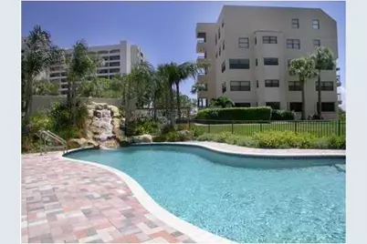 370 Golfview Road #302, North Palm Beach, FL 33408 - Photo 7