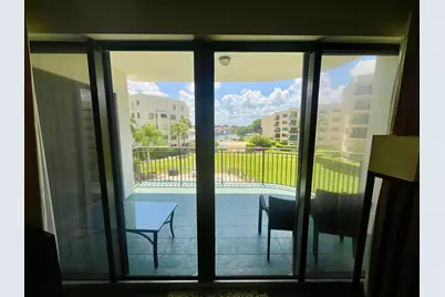 370 Golfview Road #302, North Palm Beach, FL 33408 - Photo 9
