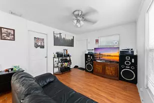 947 43rd St, West Palm Beach, FL 33407 - Photo 5