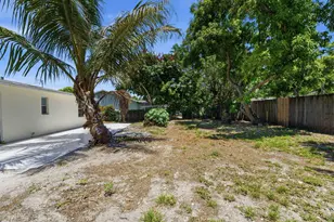 4888 Prince Dr, Lake Worth, FL 33461 - Photo 27