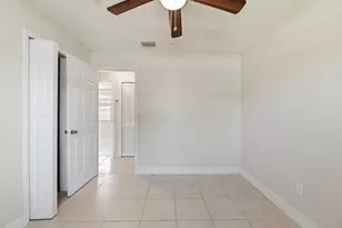 4888 Prince Dr, Lake Worth, FL 33461 - Photo 19