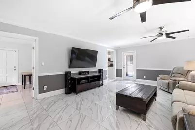 5196 Greenwood Drive, Delray Beach, FL 33484 - Photo 11
