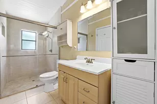 5196 Greenwood Dr, Delray Beach, FL 33484 - Photo 15