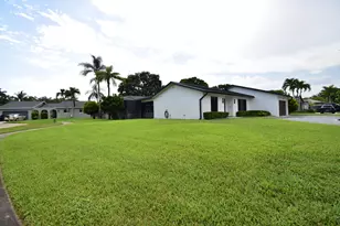 5061 SW 87th Terrace, Cooper City, FL 33328 - Photo 9