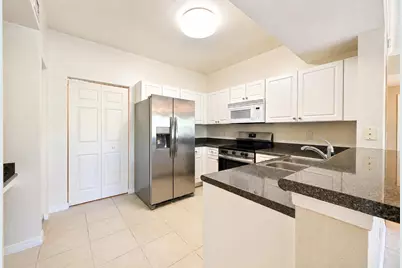 356 SE Rogers Court, Stuart, FL 34994 - Photo 5