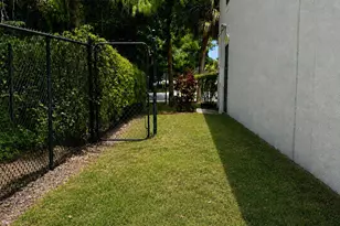 3373 Confetti Ln, Margate, FL 33063 - Photo 5