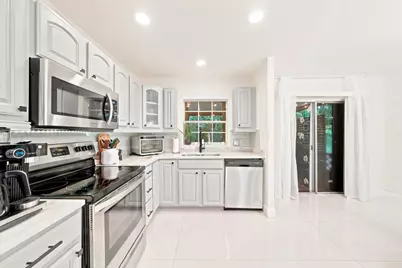 8026 SW 20th Court, Davie, FL 33324 - Photo 11