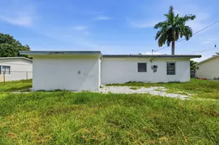1640 NE 32nd Pl, Pompano Beach, FL 33064 - Photo 27