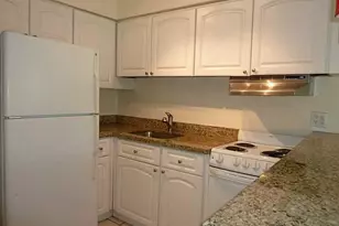2124 NE 5th Ave, Wilton Manors, FL 33305 - Photo 3