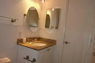 2124 NE 5th Ave, Wilton Manors, FL 33305 - Photo 9