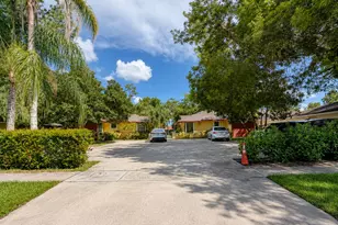1104 Goldenrod Rd, Wellington, FL 33414 - Photo 15