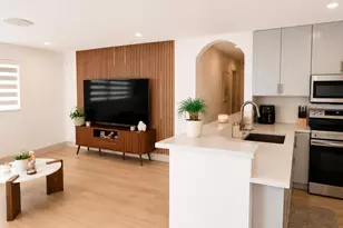 412 S 24th Ave, Hollywood, FL 33020 - Photo 3