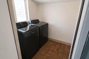 412 S 24th Ave, Hollywood, FL 33020 - Photo 11