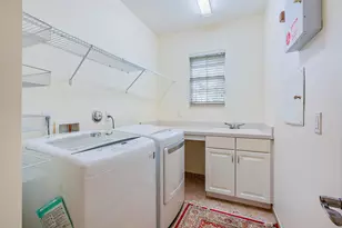 1058 Vintner Blvd, Palm Beach Gardens, FL 33410 - Photo 9