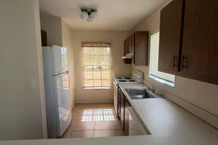 1720 SE Linpark Ct, Port Saint Lucie, FL 34952 - Photo 9