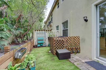 2851 W Prospect Road #305, Tamarac, FL 33309 - Photo 27