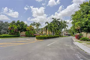 2851 W Prospect Rd, Tamarac, FL 33309 - Photo 29