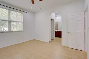 2851 W Prospect Rd, Tamarac, FL 33309 - Photo 9