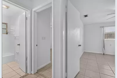 101 E Beverly Road E, Jupiter, FL 33469 - Photo 27