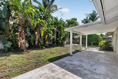 101 E Beverly Road E, Jupiter, FL 33469 - Photo 37