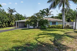 101 E Beverly Road E, Jupiter, FL 33469 - Photo 3