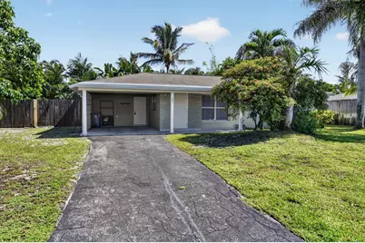 101 E Beverly Road E, Jupiter, FL 33469 - Photo 1