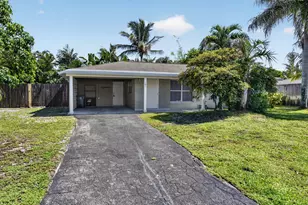 101 E Beverly Road E, Jupiter, FL 33469 - Photo 1