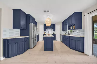 2566 12th Square SW, Vero Beach, FL 32968 - Photo 5