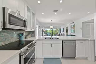 2550 Presidential Way, West Palm Beach, FL 33401 - Photo 7