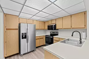 4155 Palm Bay Cir, West Palm Beach, FL 33406 - Photo 13