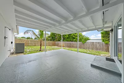 19144 SE Arnold Drive, Tequesta, FL 33469 - Photo 21