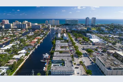 2621 NE 1st Street #7, Pompano Beach, FL 33062 - Photo 9