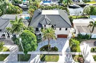 2340 NE 47th St, Lighthouse Point, FL 33064 - Photo 7