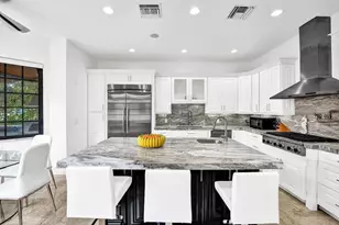 2340 NE 47th St, Lighthouse Point, FL 33064 - Photo 31