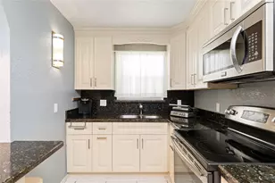 2731 NE 14th Street Causeway, Pompano Beach, FL 33062 - Photo 17