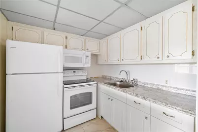 358 Dorset I #358, Boca Raton, FL 33434 - Photo 3