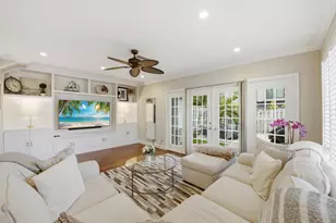 917 NE 3rd St, Fort Lauderdale, FL 33301 - Photo 1