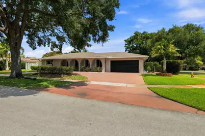 7381 SW 9th Street, Plantation, FL 33317 - Photo 1