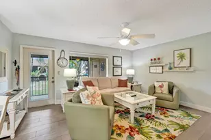 429 Pine Glen Ln, Greenacres, FL 33463 - Photo 5