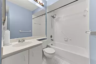 5965 Parkwalk Dr, Boynton Beach, FL 33472 - Photo 27