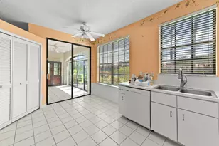 5965 Parkwalk Dr, Boynton Beach, FL 33472 - Photo 15