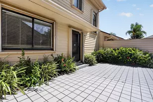 6130 SE Georgetown Pl, Hobe Sound, FL 33455 - Photo 11