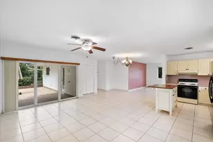 13988 Lake Lure Ct, Miami Lakes, FL 33014 - Photo 3