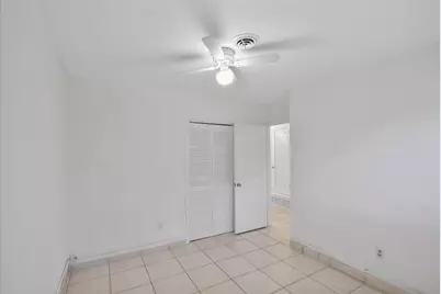 13988 Lake Lure Court, Miami Lakes, FL 33014 - Photo 25