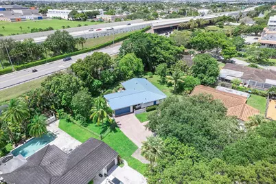 13988 Lake Lure Court, Miami Lakes, FL 33014 - Photo 41