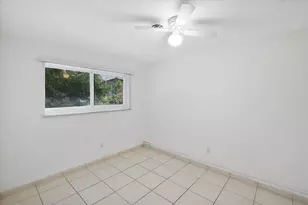 13988 Lake Lure Ct, Miami Lakes, FL 33014 - Photo 21