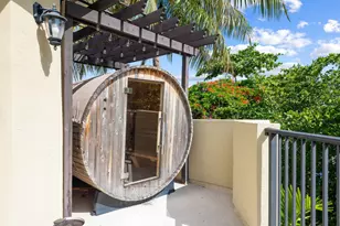 814 SW 10th St, Fort Lauderdale, FL 33315 - Photo 29