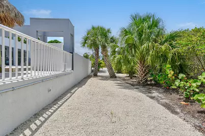 10541 SE Le Parc, Jupiter, FL 33469 - Photo 33
