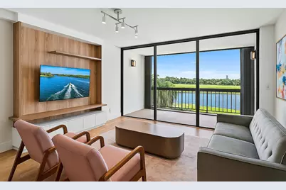 356 Golfview Road #405, North Palm Beach, FL 33408 - Photo 5
